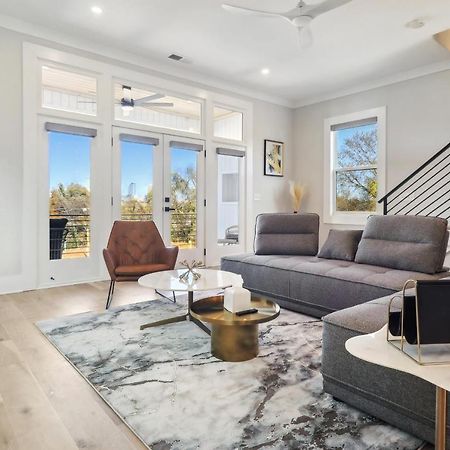 The Atlanta Skyline View Home Bagian luar foto