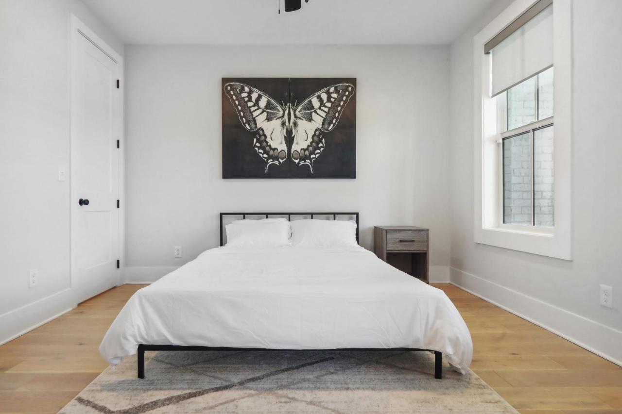 The Atlanta Skyline View Home Bagian luar foto